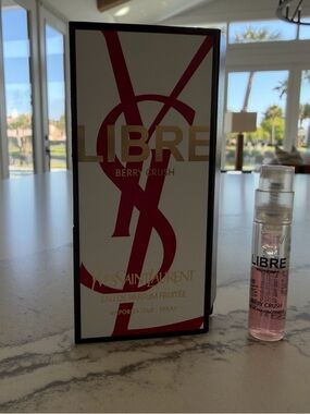 Yves Saint Laurent Libre Berry Crush Sample Vial with Branded Box - Pink & Gold